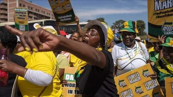 Afrique du Sud: le parti au pouvoir échoue à faire disqualifier le parti soutenu par Zuma
