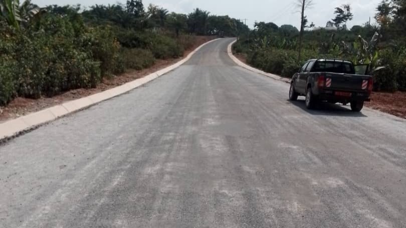 Route Ekong-Bengbis : les travaux sur la section Carrefour Ekong - Carrefour Biyébé se poursuivent