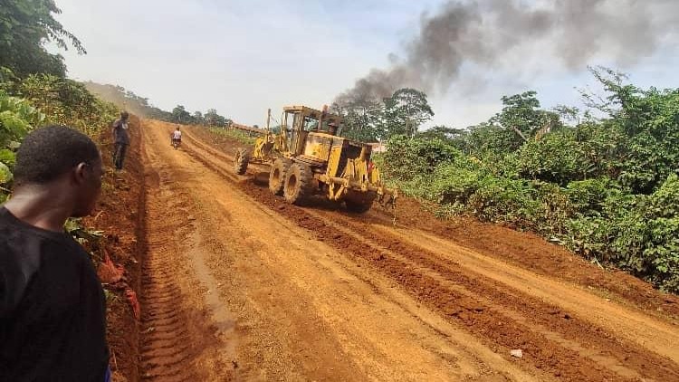 Entretien et maintenance des routes en terre : plusieurs conventions mises en œuvre par le MINTP avec les sociétés forestières depuis 2018